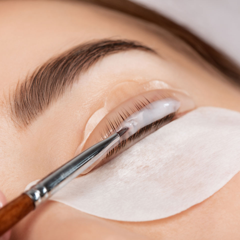 GLAM-Luxo-studio-spa-tratamiento-facial-hydrafacial-depilación-láser-peeling-hollywood-tratamientos-estéticos-cuidado-de-la-piel-Limpieza-Facial-Profunda-pestañas-en-lifting
