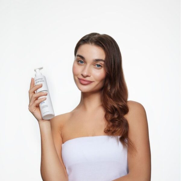 Tricology Shampoo - Image 3